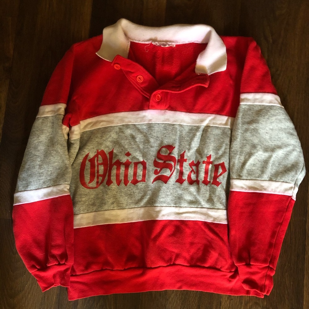 Sweatshirt